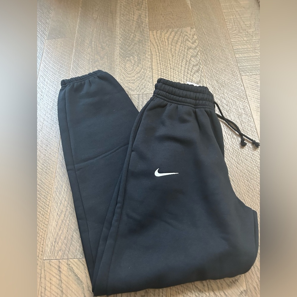 Women’s Nike Sweatpants